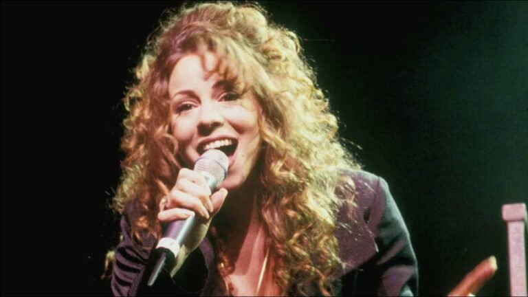 Mariah Carey: Attempting the Eb5 and G4 in the Emotions Intro!