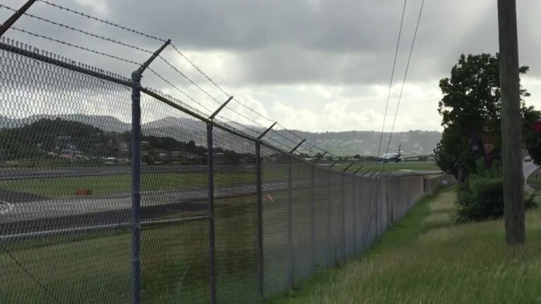 British airways at antigua barbuda airport