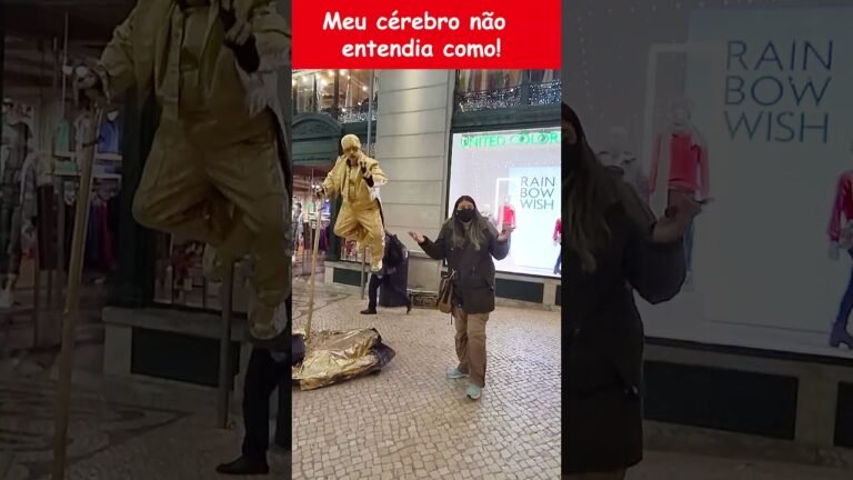 Estátua viva flutuante em Lisboa #shorts