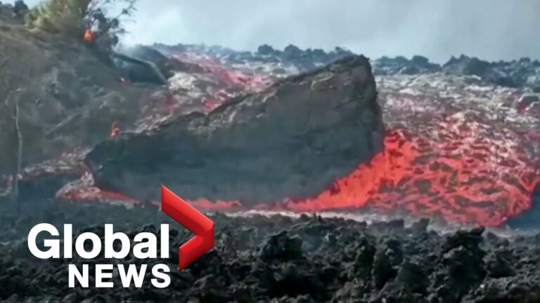 La Palma volcano: Massive lava blocks tumble down mountain as molten rock cakes over island village