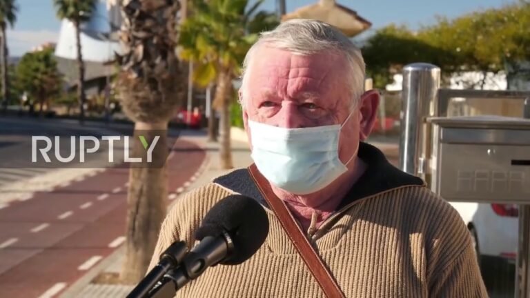 Spain: British expats "in two minds" about life after Brexit Spain: British expats "in two minds" about life after Brexit