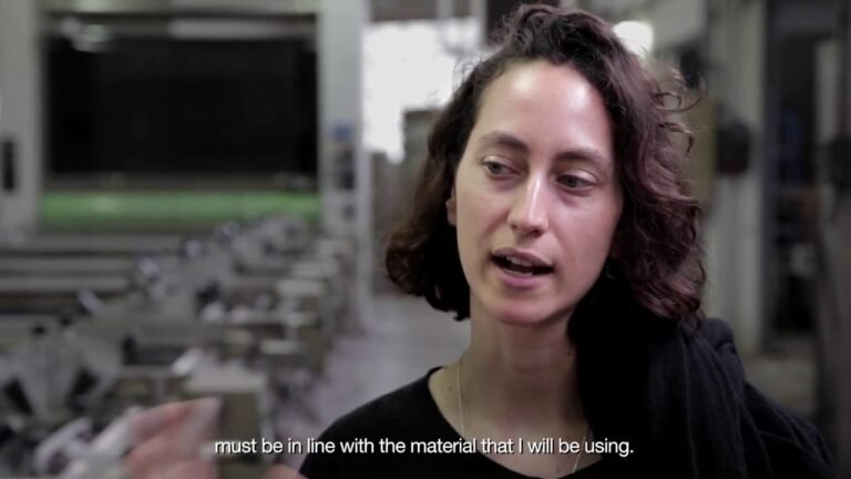 ARTISTS' RESIDENCIES #7 | Bianca Argimon discovers the Holding Textile Hermès